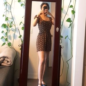 Meet your Posher, Liana